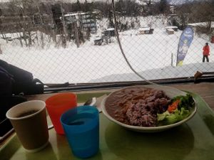 Curry-rice with a view of the slide #Veganuary at Roots Cafe in Hakuba
