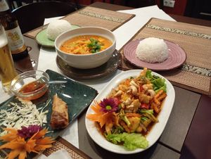  at Amazing Thai in Cascais