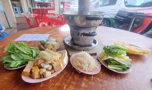  at Cameron Organic Steamboat 金马伦有機蔬菜火鍋 in Bringchang