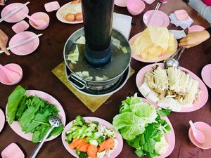 Vegetarian Steamboat (egg on the side) at Cameron Organic Steamboat 金马伦有機蔬菜火鍋 in Bringchang