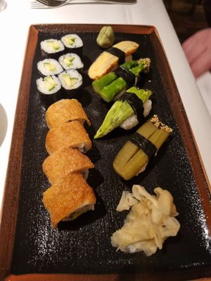 Veggie Sushi at Vox Restaurant & Bar in Berlin
