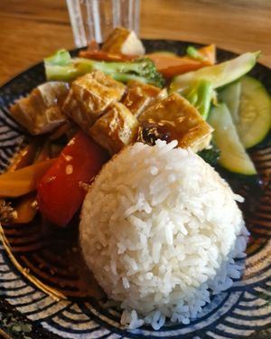 Mittagstisch - vegane Option at Deli Dojo in Idstein