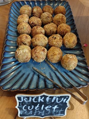  at Kunthaville in Central Singapore