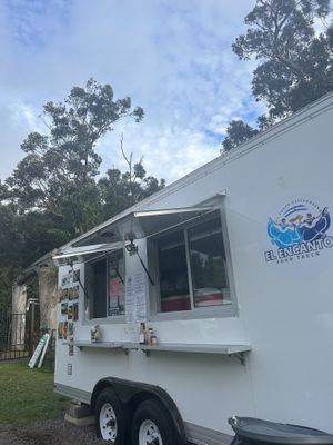 el encanto food truck  at El Encanto Food Truck in Naalehu
