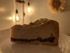 Veganer Mohnkäsekuchen  at Veganaria in Ponta Do Sol