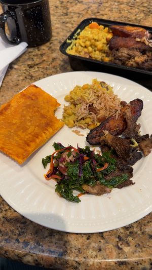 Lentil patty and jerk bowl  at Sedjedo Kitchen in Bellmore