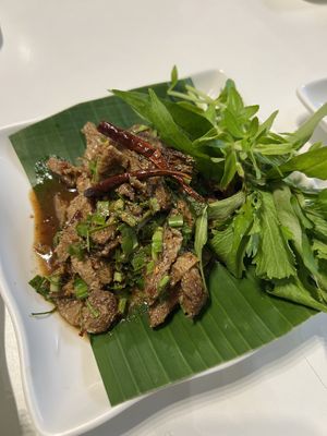 vegan grilled pork spicy salad with ground roasted rice  at Tammang Isaan Vegan – Rama 2 · ตำมัง อีสาน เจ มังสวิรัติ วีแกน in Bangkok