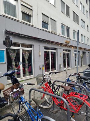 Outside at Akimy in Munich