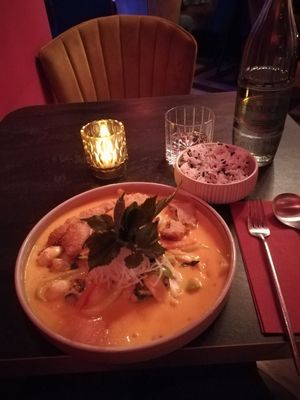 Mango chicken mhm at Akimy in Munich