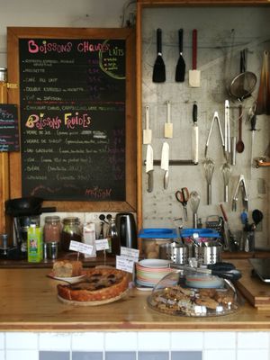 Drinks at L' Ecomotive in Marseille