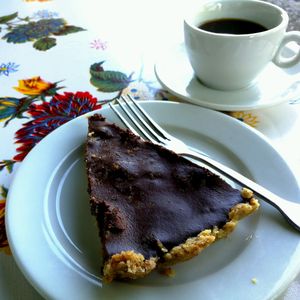 Vegan chocolate and hazelnut tart  at L' Ecomotive in Marseille