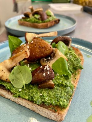 Vegan pesto & mushroom toast  at Cult n' Art Café in Alvor