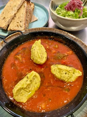 Veganshuka at Cult n' Art Café in Alvor