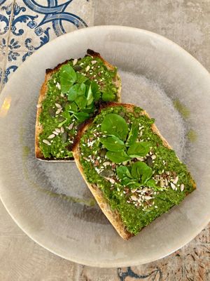 Vegan pesto toast  at Cult n' Art Café in Alvor
