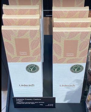  at Läderach in Paris