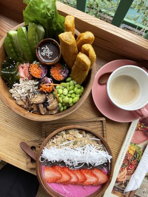  #Veganuary at iVegan Supershop Old Quarter Hanoi - Healthy Plant Based Cafe in Hanoi