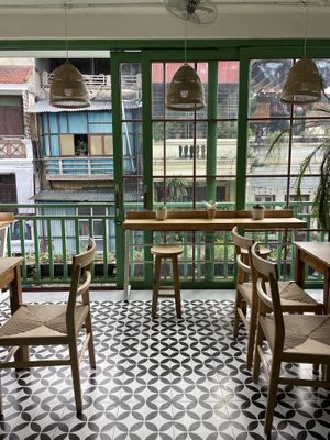  #Veganuary at iVegan Supershop Old Quarter Hanoi - Healthy Plant Based Cafe in Hanoi