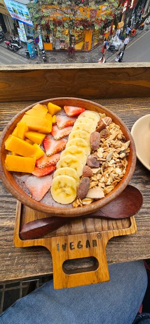 Super Acai Bowl at iVegan Supershop Old Quarter Hanoi - Healthy Plant Based Cafe in Hanoi