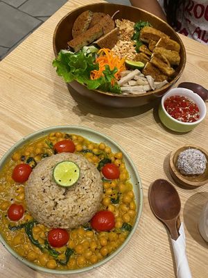 Đồ ăn hợp khẩu vị , vừa miệng , thanh đạm   at iVegan Supershop Old Quarter Hanoi - Healthy Plant Based Cafe in Hanoi