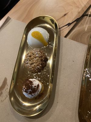 Tris dolci  at Dastra in Turin