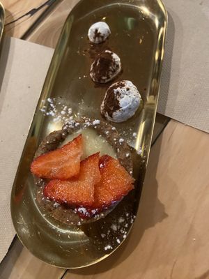 Crostatina di grano saraceno  at Dastra in Turin