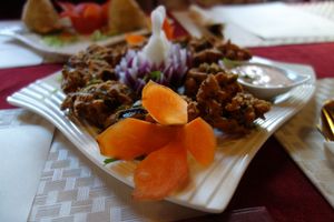 Sabzi Pakora (crispy fried vegetable chunks in chickpea meal dough with spices) (vegan) at Weissberg Restaurant in Saarbrucken
