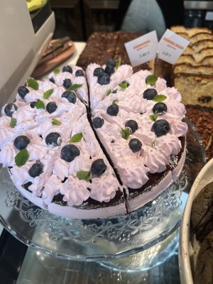 Cake  at Nuts! in Lille