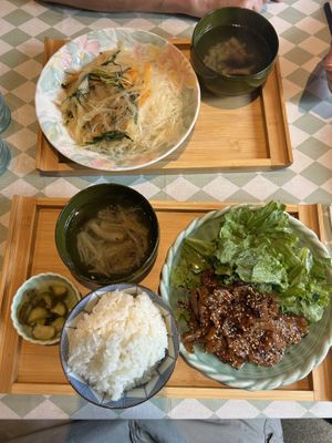 Senmi Pat (Vermicelli noodles) and vegan grilled meal set. They were both delicious!   at Silver Backs Cafe in Kyoto