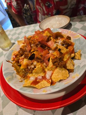 Nachos (🔥🔥🔥) at Silver Backs Cafe in Kyoto