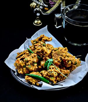 Mix Pakoda (Vegan)
綜合炸蔬菜
Vegetable fritters made with gram flour batter at Mahi & Mandi's Curry Corner - 雙蔓印度餐廳 in Hualien