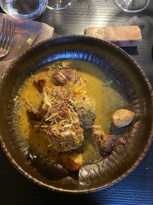 Polpette di ceci in curry giallo e porro fritto   at Garzadori in Vicenza