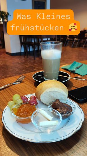 Sweet vegan breakfast at KOSMOS - temporarily closed in Saarbrucken