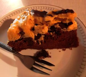 Schokoladenkuchen mit Erdnussbutter at KOSMOS - temporarily closed in Saarbrucken