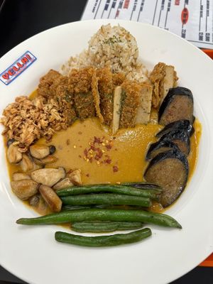 Vegan curry at Yella in Gyeongju-si