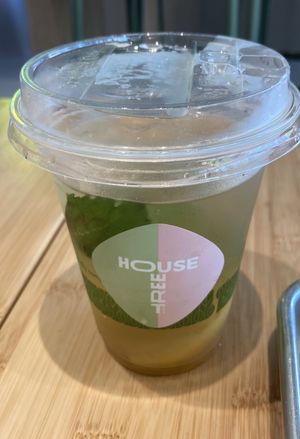 Lemonade   at TREEHOUSE - Airside in Kowloon