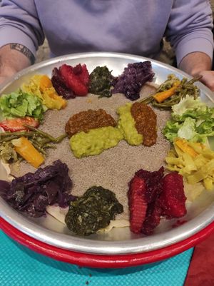 Naytsom (assortiment vegetalien) at Restaurant ALAJE in Rouen