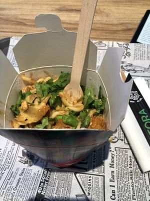   at Tora Street Food in Burgos