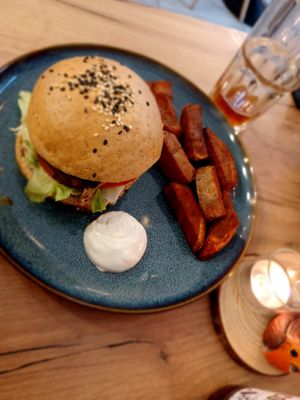  at Le Rouge-gorge Restaurant in Menton