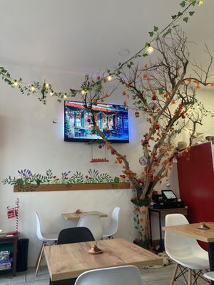 Interior   at Le Rouge-gorge Restaurant in Menton