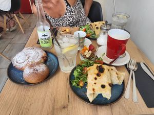  at Le Rouge-gorge Restaurant in Menton