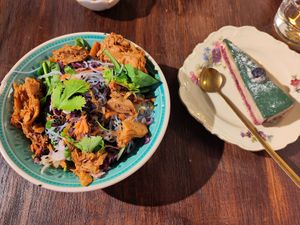Noodle salad, raw Princess cake at Nomi the Karakal in Malmo