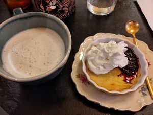 Saffron pancake & Spicy chai at Nomi the Karakal in Malmo