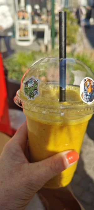 Turmeric lassi smoothie at Nomi the Karakal in Malmo