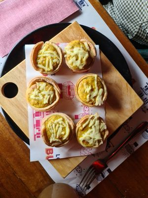 Zacchery Bird's signature quiche at Cornish Arms in Brunswick