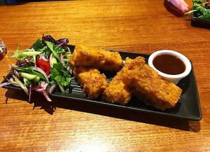 vegan mac n cheese bites at Cornish Arms in Brunswick