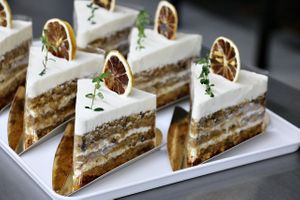 Carrot Cake at Janggogae 1987 in Busan