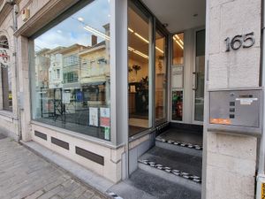 Entrance - several steps - not accessible at KoekenBoer in Berchem