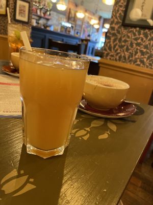 Apple juice - Muro Lounge, Hexham  at Muro Lounge in Hexham