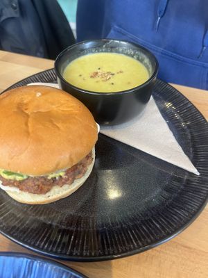   at Nöje   in Brussels