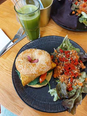  at Nöje   in Brussels